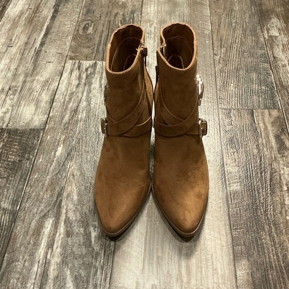 Sun + Stone Stylish Tan Ankle Boots Size 8 - Picture 12 of 12